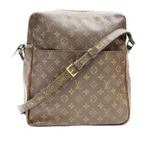 039249D Louis Vuitton Crossbody Bag Marceau Brown Monogram